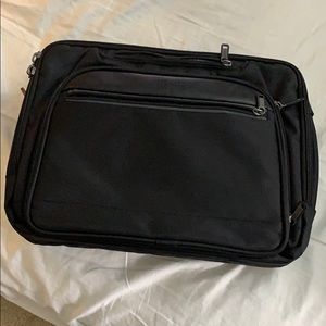 Kenneth Cole Reaction Laptop Bag